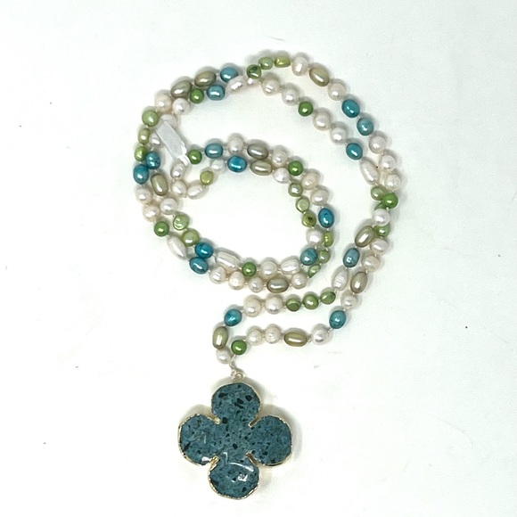 Turquoise & Green Pearl Necklace - Picture 5 of 5